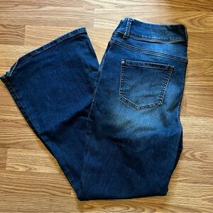 Maurice’s Everflex High Rise Curvy Jeans